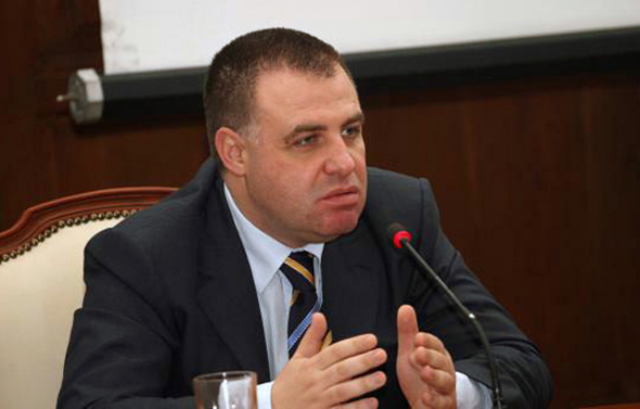 Астропортрет на Мирослав Найденов - министър на земеделието и храните