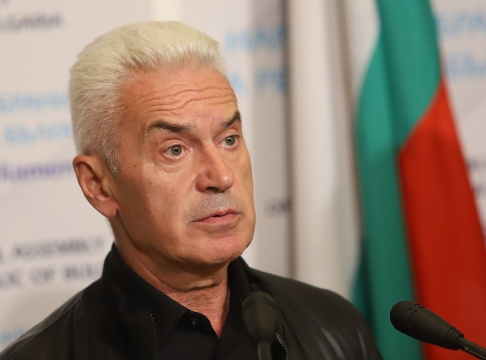 Хороскоп на политиците през месец август