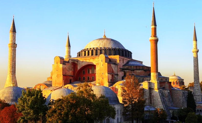 „Света София“ оцелява 1660 години