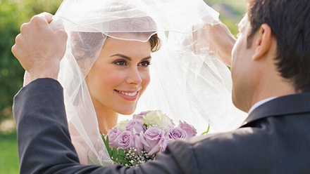 Три години от познанството до брака?